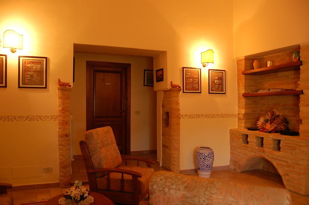 Agriturismo Casale Dei Frontini San Terenziano Exteriér fotografie