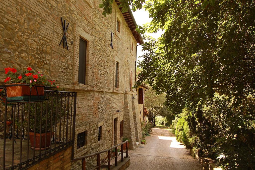 Agriturismo Casale Dei Frontini San Terenziano Exteriér fotografie