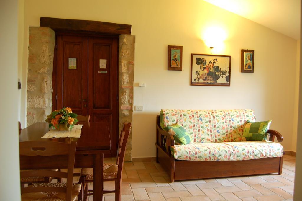 Agriturismo Casale Dei Frontini San Terenziano Exteriér fotografie