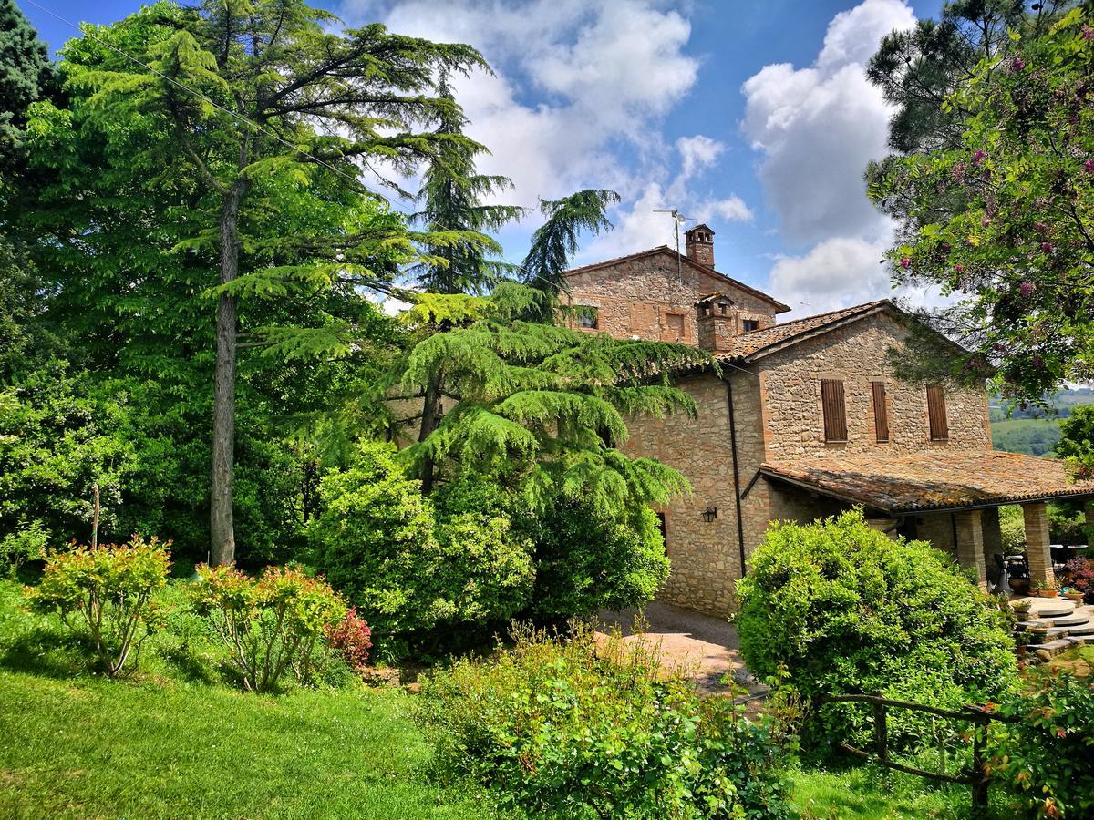 Agriturismo Casale Dei Frontini San Terenziano Exteriér fotografie