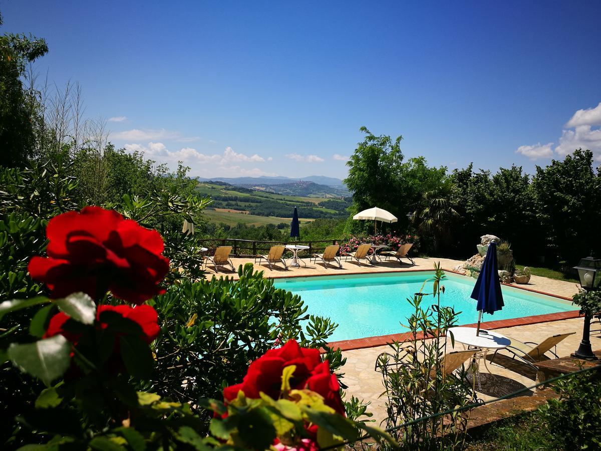 Agriturismo Casale Dei Frontini San Terenziano Exteriér fotografie