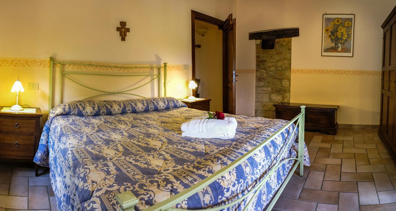 Agriturismo Casale Dei Frontini San Terenziano Exteriér fotografie