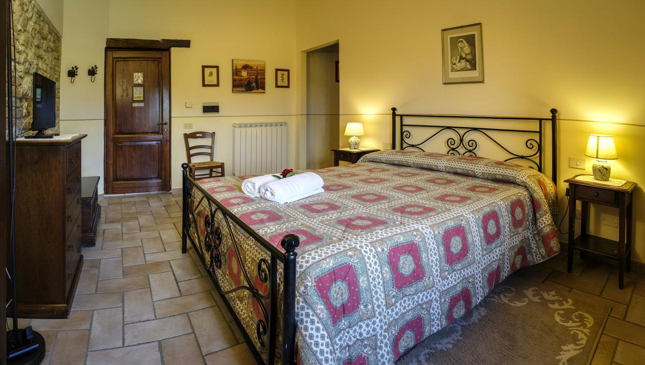 Agriturismo Casale Dei Frontini San Terenziano Exteriér fotografie